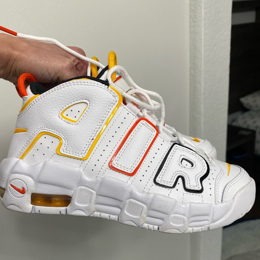 New kids uptempo Nike sneaker